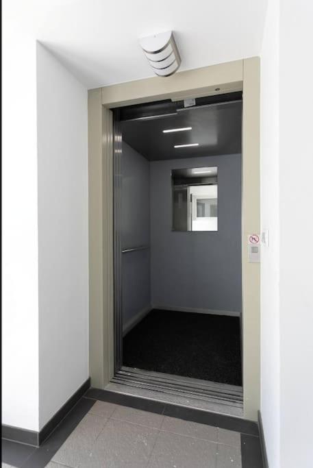 Klein & Gemuetlich L Lf15 Apartment Vienna Luaran gambar